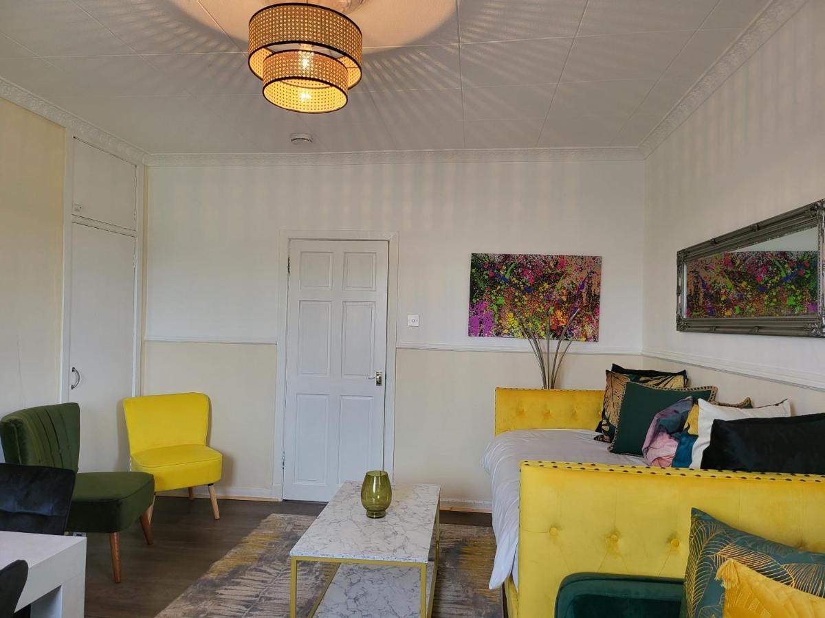 אדינבורו 4 Bedrooms Apartment By Sensational Stay Short Lets & Serviced Accommodation מראה חיצוני תמונה