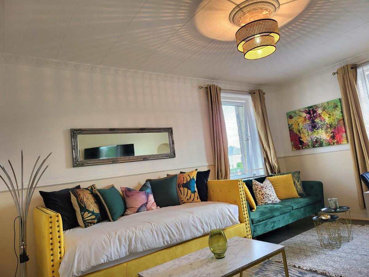 אדינבורו 4 Bedrooms Apartment By Sensational Stay Short Lets & Serviced Accommodation מראה חיצוני תמונה