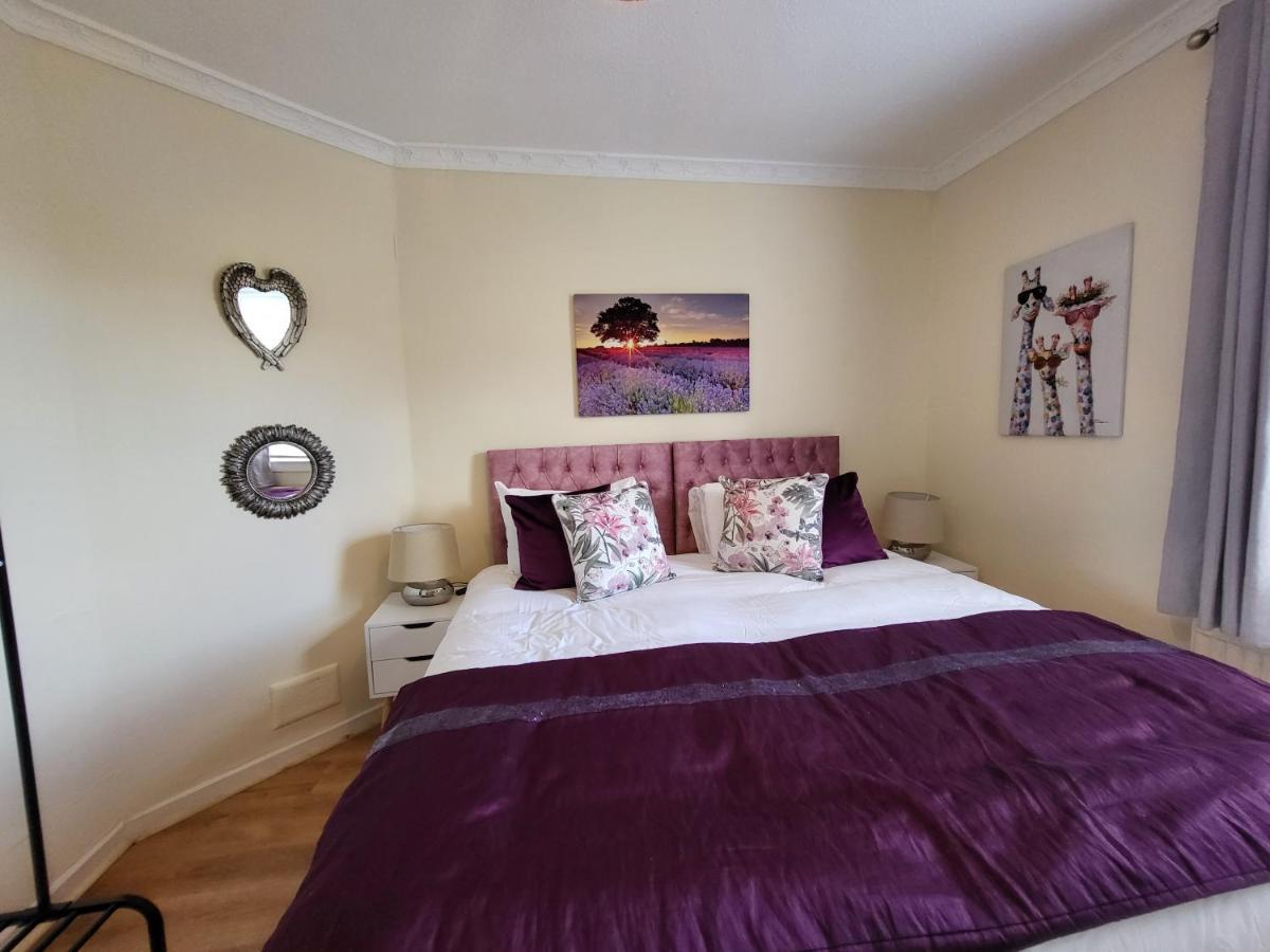 אדינבורו 4 Bedrooms Apartment By Sensational Stay Short Lets & Serviced Accommodation מראה חיצוני תמונה