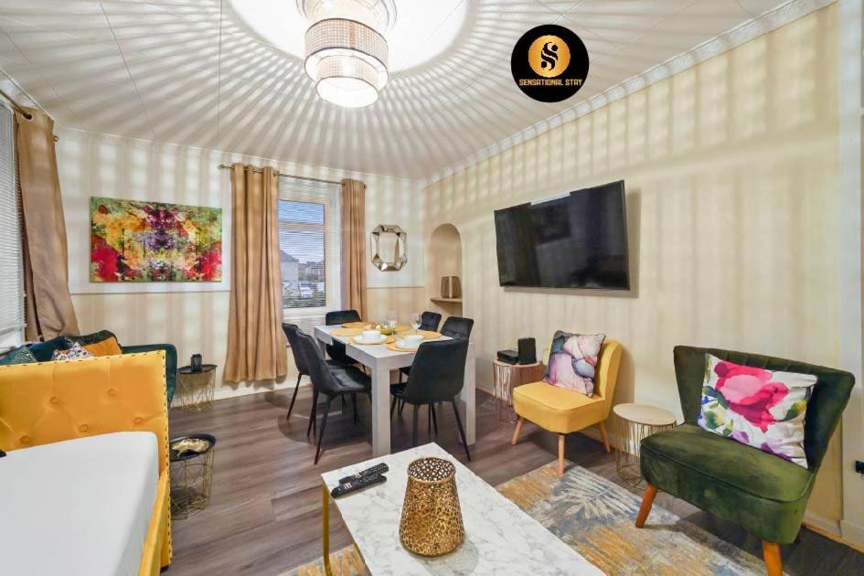 אדינבורו 4 Bedrooms Apartment By Sensational Stay Short Lets & Serviced Accommodation מראה חיצוני תמונה