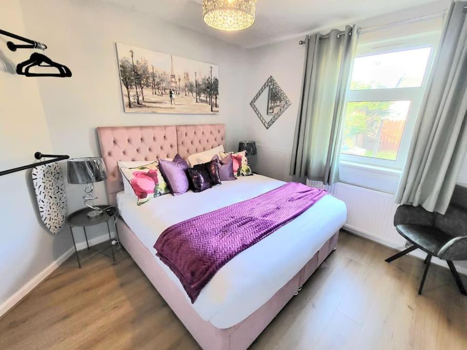 אדינבורו 4 Bedrooms Apartment By Sensational Stay Short Lets & Serviced Accommodation מראה חיצוני תמונה